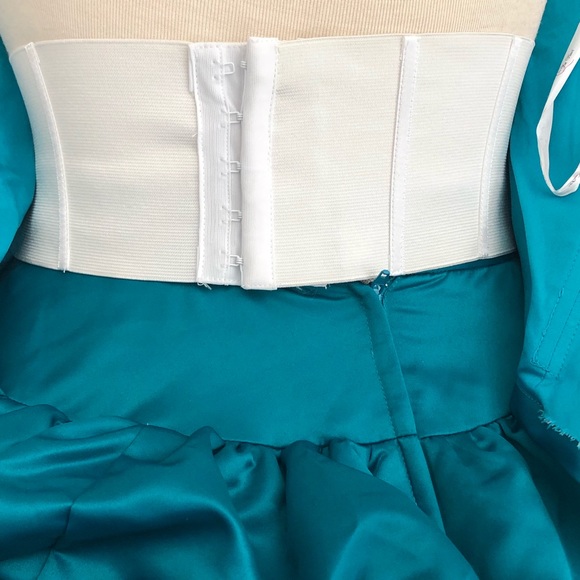 Vestido para quinceañera 👗 - Picture 6 of 7